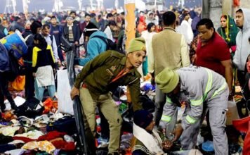 महाकुंभ भगदड़ में हुई थीं 30 श्रद्धालुओं की मौत, 60 से ज्यादा घायल, DIG ने की पुष्टि महाकुंभ भगदड़