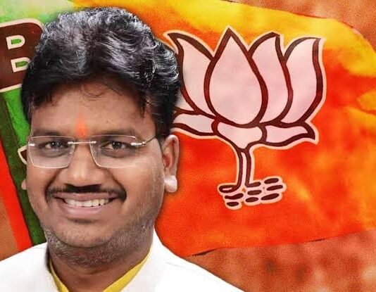 भाजपा ने खोले पत्ते, मिल्कीपुर विधानसभा सीट से चंद्रभान को दिया टिकट चंद्रभान पासवान
