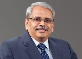 इंफोसिस के को-फाउंडर के खिलाफ दर्ज हुआ SC-ST एक्ट के तहत मुकदमा क्रिस गोपालकृष्णन