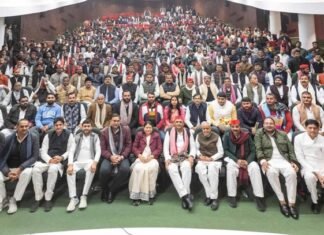 षडयंत्रकारी बीजेपी