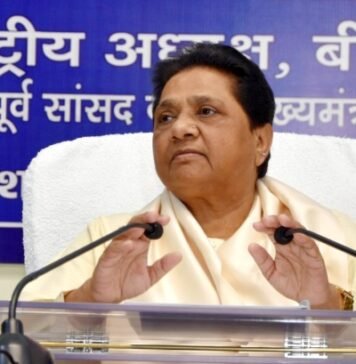 राजनीतिक स्वार्थ