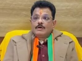 पत्रकार के परिवार से अभद्रता करने वाले भाजपा नेता मनोज सिंह की हटी ‘Y’ श्रेणी की सुरक्षा वाइ श्रेणी सुरक्षा