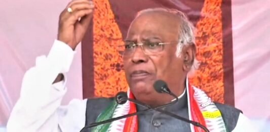 ‘डबल नहीं बिहार को एक ही ‘पावरफुल इंजन’ की जरूरत: मल्लिकार्जुन खड़गे पावरफुल इंजन