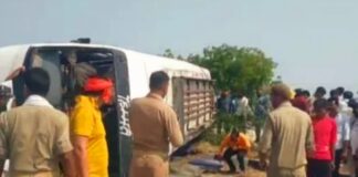 भीषण सड़क हादसा