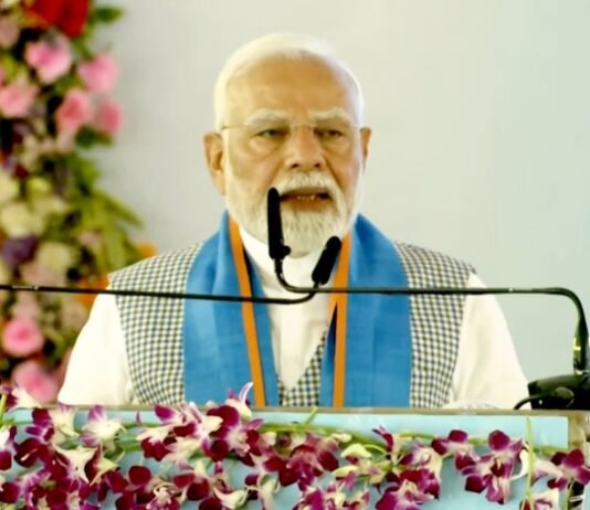 प्रधानमंत्री नरेंद्र मोदी