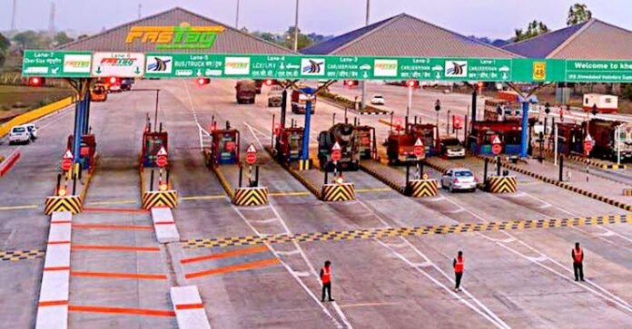 टोल टैक्स