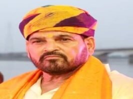 राम मंदिर चढ़ावा चोरी पर बोले बृजभूषण सिंह, ‘पहले दिन से चल रहा खेल, आज तक नहीं गया दर्शन करने’ बृजभूषण शरण