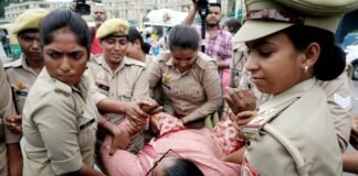 दिव्यांगों का प्रदर्शन