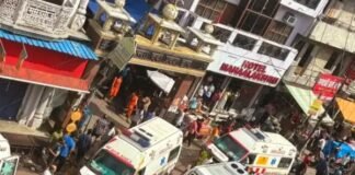 हरिद्वार की मनसा देवी मंदिर में मची भगदड़, छह श्रद्धालुओं की दर्दनाक मौत, 30 घायल मंदिर में भगदड़