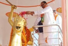 ब्रजेश पाठक