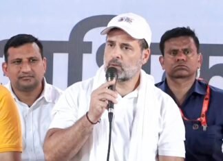 वोटर अधिकार यात्रा के बीच राहुल-तेजस्वी ने की प्रेसवार्ता, चुनाव आयोग की विश्वसनीयता पर उठाए सवाल वोटर अधिकार यात्रा