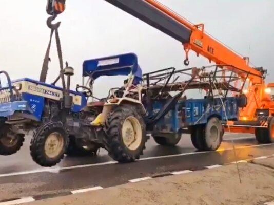 सड़क हादसा