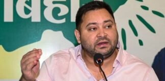 तेजस्वी यादव ने उपमुख्यमंत्री विजय सिन्हा के दो EPIC नंबर पर पूछा कौन कर रहा फर्जीवाड़ा दो वोटर आइडी