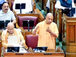 चढ़ावा-संपत्ति व प्रशासन संभालेगा बांके बिहारी मंदिर न्यास, यूपी सरकार लाई नया कानून बांके बिहारी मंदिर