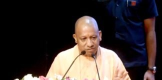 CM योगी ने कहा, भारत आज फिर से दुनिया की सबसे तेजी से उभरती हुई अर्थव्यवस्था में से एक अर्थव्यवस्था