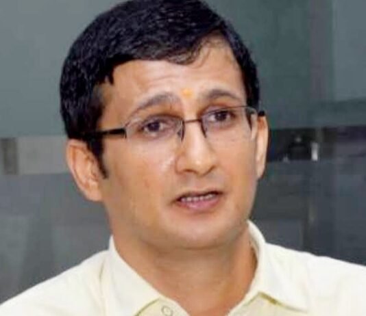UP में तीन कमिश्नर समेत 13 IAS अफसरों का तबादला, विजय विश्वास पंत बनें मंडलायुक्त लखनऊ आइएएस का तबादला