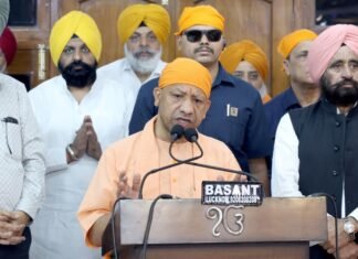 ‘जोड़े साहिब’ यात्रा में शामिल मुख्यमंत्री ने कहा, गुरु परंपरा ने भारत को दिया बलिदान का संदेश जोड़े साहिब
