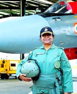 अंबाला एयरबेस से राष्ट्रपति द्रौपदी मुर्मु ने राफेल में भरी उड़ान राफेल में उड़ान