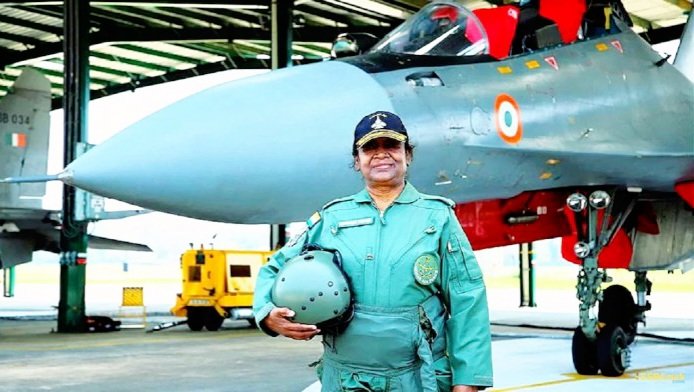 राफेल में उड़ान राफेल में उड़ान