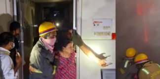 आलमबाग रेलवे अस्पताल में लगी आग से मची अफरा-तफरी अस्पताल में लगी आग