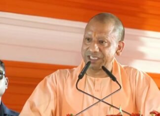 मुस्तफाबाद गांव का नाम बदल कबीरधाम करेगी योगी सरकार, मुख्यमंत्री ने किया मंच से ऐलान मुख्यमंत्री योगी