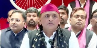 अखिलेश की चुनाव आयोग से मांग, SIR फार्म में जोड़े जाति का कॉलम, सामाजिक न्याय के लिए ये जरूरी एसआइआर फार्म