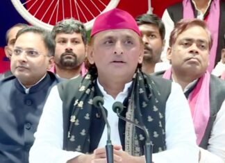 अखिलेश की चुनाव आयोग से मांग, SIR फार्म में जोड़े जाति का कॉलम, सामाजिक न्याय के लिए ये जरूरी एसआइआर फार्म
