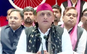 अखिलेश की चुनाव आयोग से मांग, SIR फार्म में जोड़े जाति का कॉलम, सामाजिक न्याय के लिए ये जरूरी एसआइआर फार्म