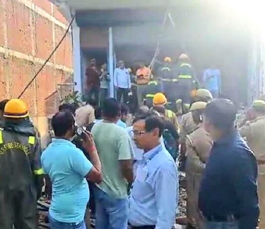 UP: कोचिंग सेंटर में भीषण धमाके में दो छात्रों की दर्दनाक मौत, नौ घायल भीषण धमाका