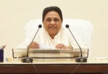 बसपा कार्यकर्ताओं से बोलीं मायावती, वोटरों के लिए सरकारी धन का इस्तेमाल कर रहीं सरकारें, SIR के प्रति भी किया सचेत मायावती