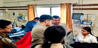 स्कूल में हड़कंप