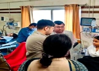 स्कूल में हड़कंप