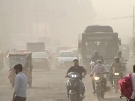 दिल्ली-NCR में ठंड से पहले जहरीली हुई हवा, लोनी का AQI सबसे खराब प्रदूषण