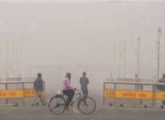 राजधानी में प्रदूषण ने तोड़ा रिकॉर्ड, कई इलाकों में AQI 400 पार दिल्ली में प्रदूषण