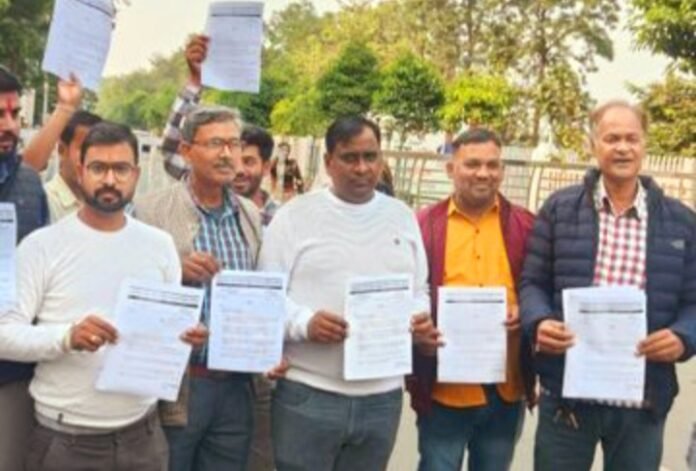 ऑटो लोडर चालक