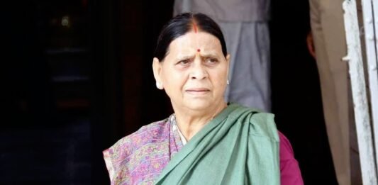 राबड़ी देवी की जज बदलने वाली याचिका पर दिल्ली की कोर्ट ने CBI से मांगा जवाब राबड़ी देवी