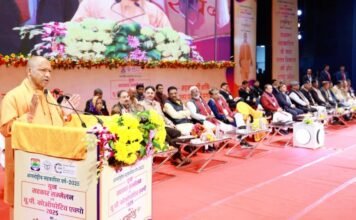 यूपी को-ऑपरेटिव एक्सपो का शुभारंभ कर सीएम योगी ने कहा, सहकारिता से मजबूत होगी गांव की अर्थव्यवस्था यूपी को-ऑपरेटिव एक्सपो