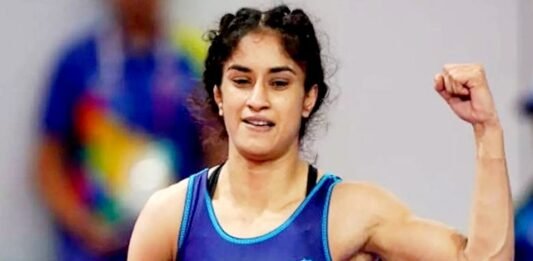 महिला पहलवान विनेश फोगाट ने संन्यास से लिया यू-टर्न, 2028 ओलंपिक में फिर खेलेंगी विनेश फोगाट