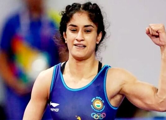महिला पहलवान विनेश फोगाट ने संन्यास से लिया यू-टर्न, 2028 ओलंपिक में फिर खेलेंगी विनेश फोगाट