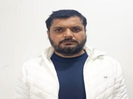 कोडीन कफ सिरप केस में फरार बर्खास्त सिपाही आलोक सिंह को STF ने लखनऊ में दबोचा यूपी एसटीएफ