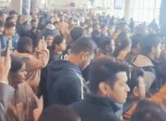 एयरपोर्ट पर परेशान हुए यात्रियों को Indigo देगा दस हजार मुआवजा व ट्रैवल वाउचर लखनऊ एयरपोर्ट