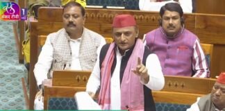 लोकसभा में अखिलेश का योगी सरकार पर बड़ा आरोप, यूपी में SIR के नाम पर हो रहा NRC, डिटेंशन सेंटर पर भी उठाया सवाल अखिलेश यादव