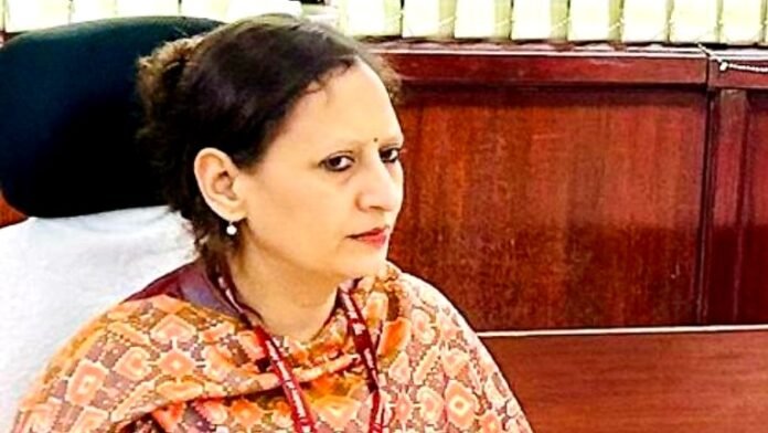 कामिनी चौहान कामिनी चौहान