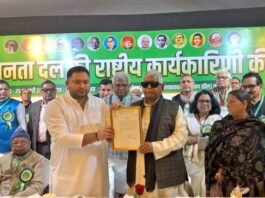 तेजस्वी यादव