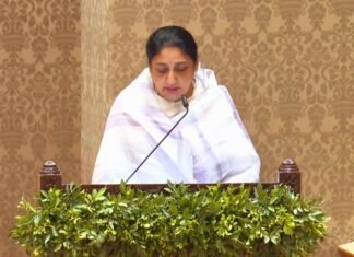 पति की मौत के तीन दिन बाद सुनेत्रा पवार बनीं महाराष्ट्र की पहली महिला डिप्टी सीएम, लगे ‘अजित दादा अमर रहे’ के नारे सुनेत्रा पवार