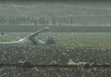 विमान क्रैश