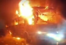 स्‍लीपर बस में आग