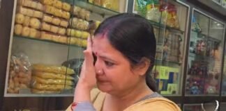 दालमंडी गली चौड़ीकरण पर बोले अखिलेश, भाजपा अपने साथियों को फायदा पहुंचाने के लिए कर रही दुकानदारों पर अत्याचार दालमंडी गली