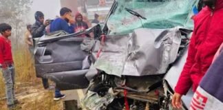 भीषण भीड़ंत