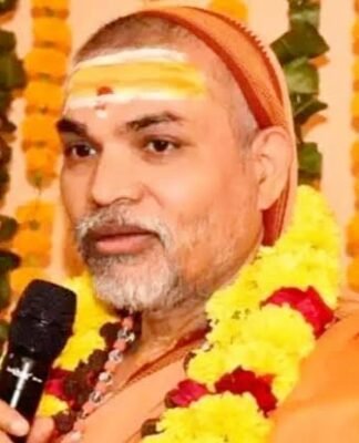 CM योगी के खिलाफ मोर्चा खोलने वाले शंकराचार्य पर FIR का आदेश, स्वामी अविमुक्तेश्वरानंद ने कहीं ये बातें शंकराचार्य अविमुक्तेश्वरानंद